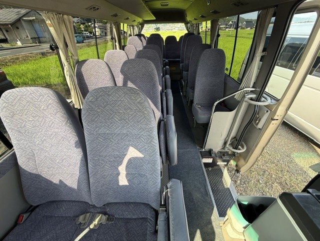 トヨタ コースター 車両画像 3
