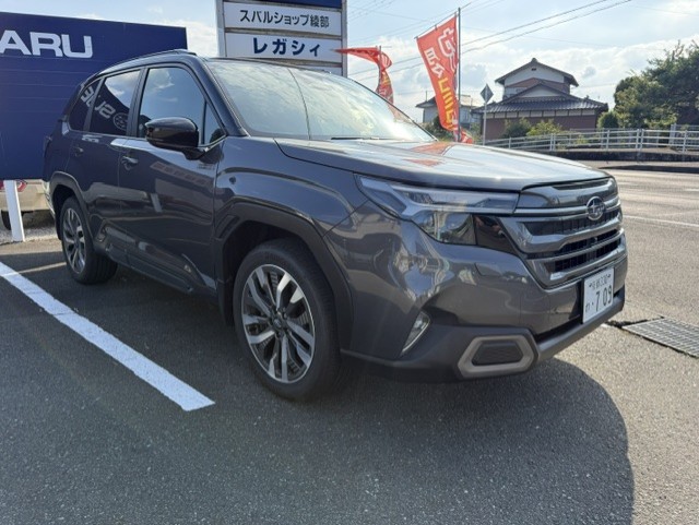 スバル フォレスター 車両画像 1